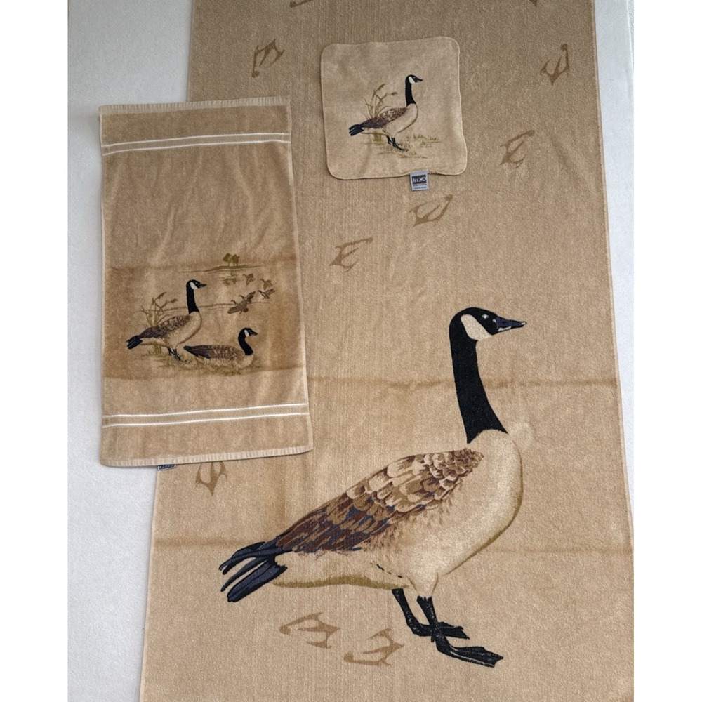 Vintage Utica Towels Goose Beige Hand Towel Washcloth Bath Towel READ
